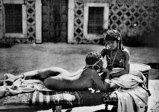 harem1900